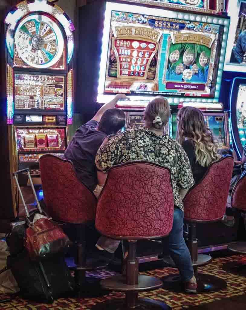 Gamblers in Arizona